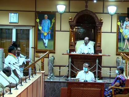 ब्रेकिंग न्यूज़: पुडुचेरी में गिरी कांग्रेस की सरकार, मुख्यमंत्री वी. नारायणसामी देंगे आज इस्तीफा