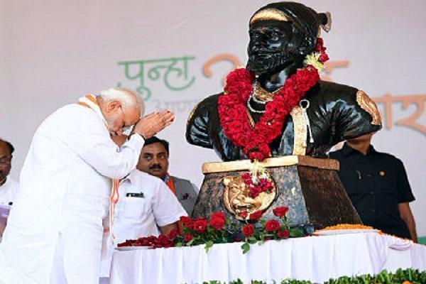 इतिहास के महान योद्धा छत्रपति शिवाजी महाराज की जयंती पर पीएम मोदी ने दी श्रद्धांजलि