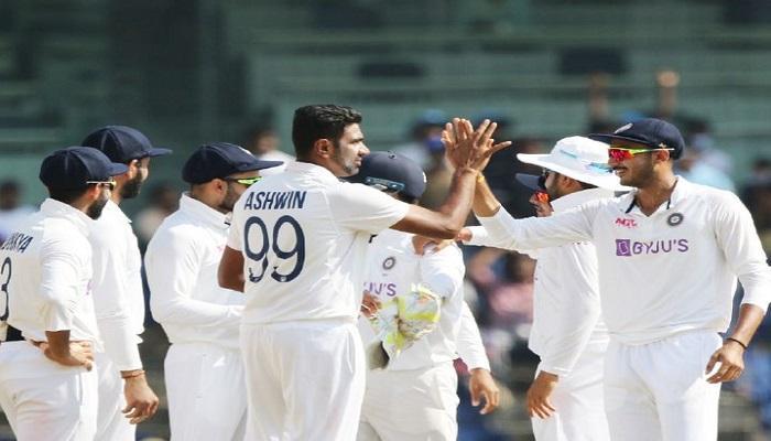 IND vs ENG: भारत ने इंग्लैंड को 317 रन से हराया, डेब्यू टेस्ट में 5 विकेट लेने वाले देश के छठे गेंदबाज बने