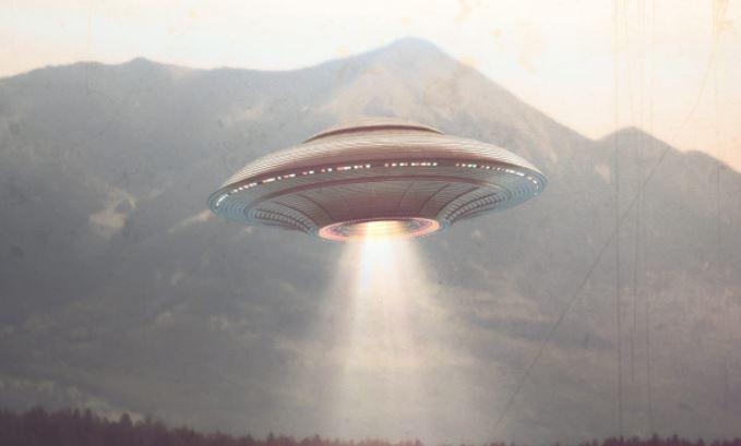 बड़ी खबर: अमेरिका ने पहली बार स्वीकारा UFO का सच, मैक्सिको में स्थित रोसवेल के निकट 1947 में क्रैश हुई थी उड़न तश्तरी