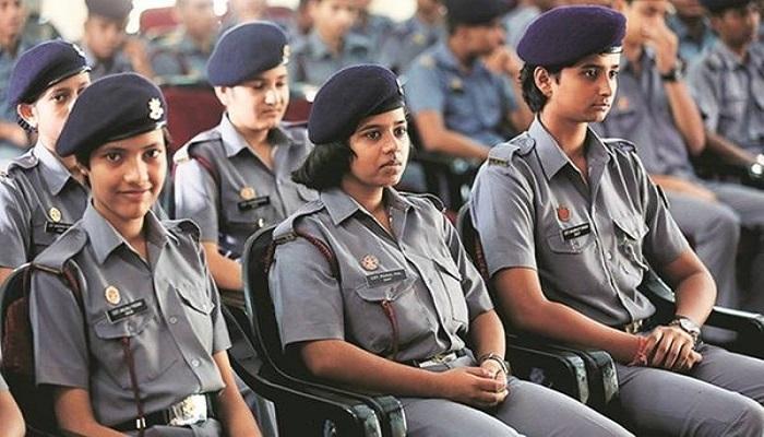 GOOD NEWS : देश के सभी सैनिक स्कूलों में अब लड़कियों को भी मिलेगा एडमिशन