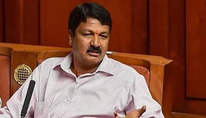 कर्नाटक के मंत्री के अश्‍लील वीडियो से सियासी भूचाल, सीडी वायरल होने पर देना पड़ा इस्‍तीफा