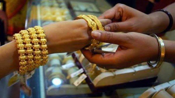 Gold Jewellery Hallmarking : 15 जून से सिर्फ Hallmark ज्वैलरी ही बिकेगी, खरीदारी से पहले समझिए इसकी बारीकियां