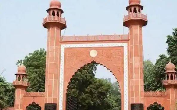 ब्रेकिंग: अलीगढ़ मुस्लिम विश्वविद्याल में 20 दिनों में 19 प्रोफेसर की मौत,कोविड-19 की नई किस्म की आशंका, भेजे सेंपल