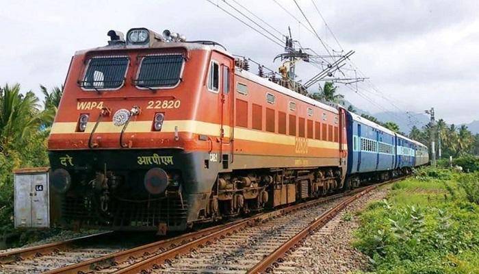 रायपुर-बिलासपुर से गुजरने वाली यात्री ट्रेनें आगामी आदेश तक रद्द