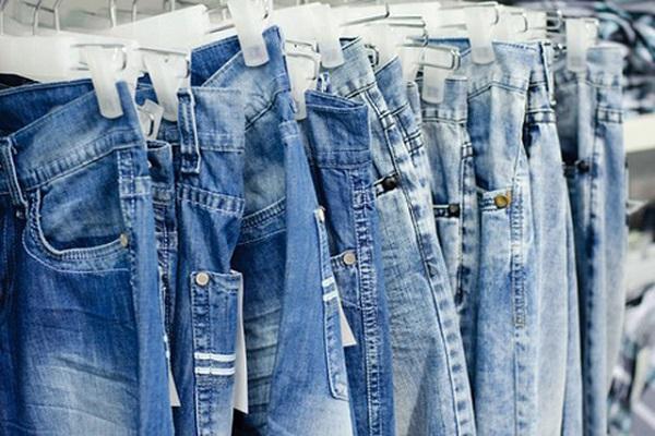 Story of Jeans: जानिए कब और कैसे हुई जींस की शुरूआत, क्यों मानी जाती है Ripped Jeans को फैशन ट्रेंड का हिस्सा ?