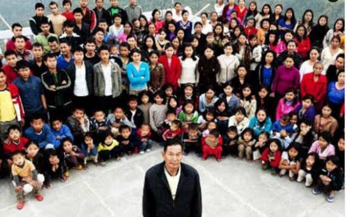 दुनिया के सबसे बड़े परिवार के मुखिया जिओना चाना का निधन, एक दिन के राशन में 45 किलो चावल, 25 किलो दाल, 20 किलो फल, 40 मुर्गे और 50 अंडों की होती है जरूरत