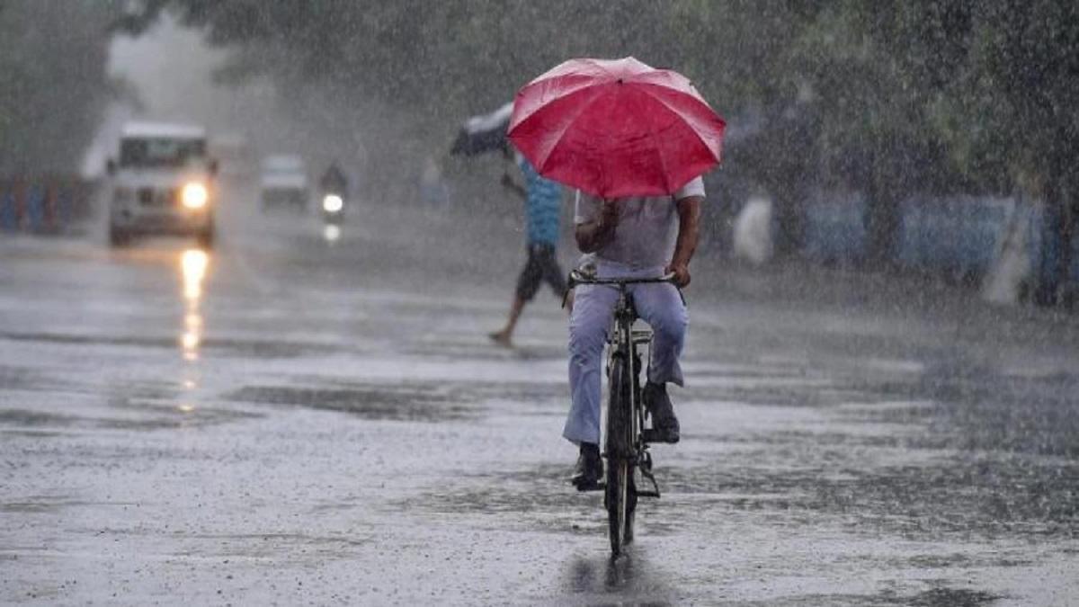 Weather Alert : छत्तीसगढ़ में आज भी बरसेंगे बादल, रायपुर, दुर्ग, सहित इन जिलों में तेज बारिश के आसार