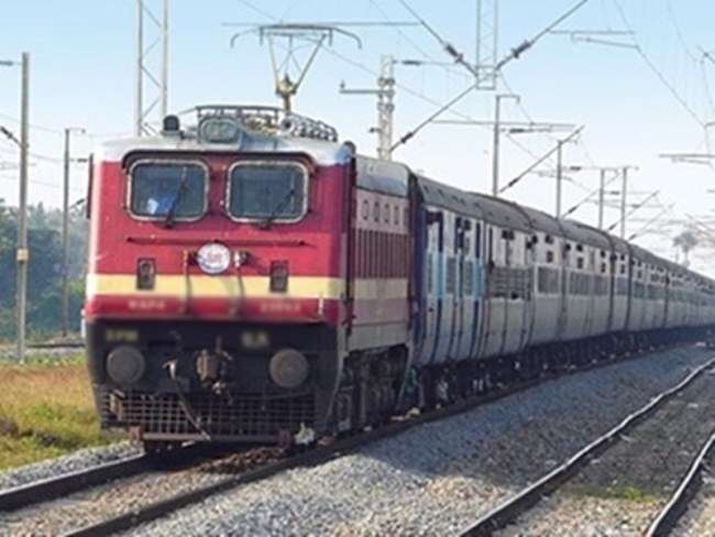 रायपुर-कोरबा के बीच 04 दिनों तक चलेगी स्पेशल ट्रेन, कन्फर्म टिकट पर ही कर सकेंगे यात्रा