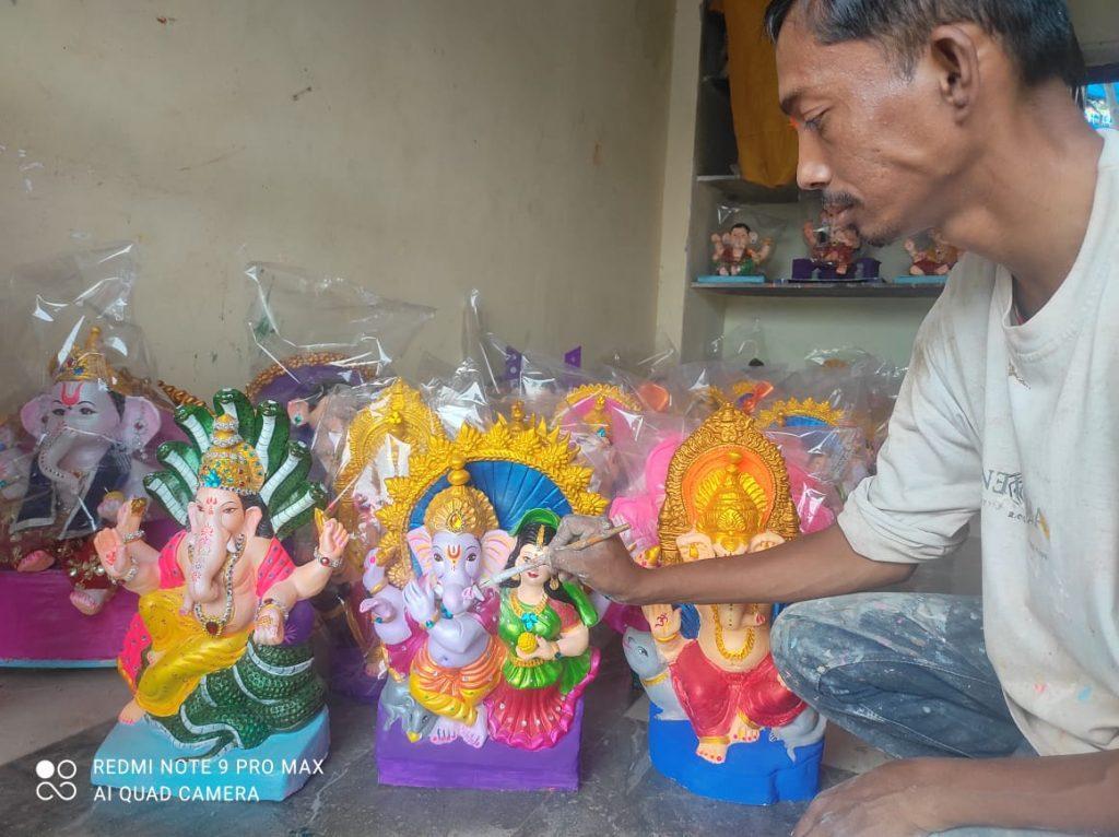 Lord Ganesh will be seated in Kalibari in child form with Lord Shiva, height will remain 5 feet