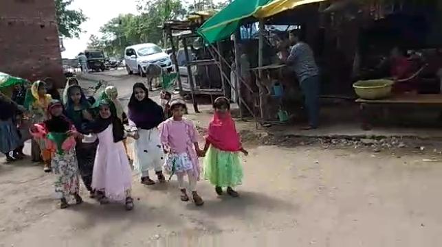 जुलुस पर था प्रतिबंध, पर बच्चे कहां थे मानने वाले, प्रदेश भर में अनेक स्थानों पर धूमधाम से मनाया गया ईद मिलाद-उन-नबी का पर्व