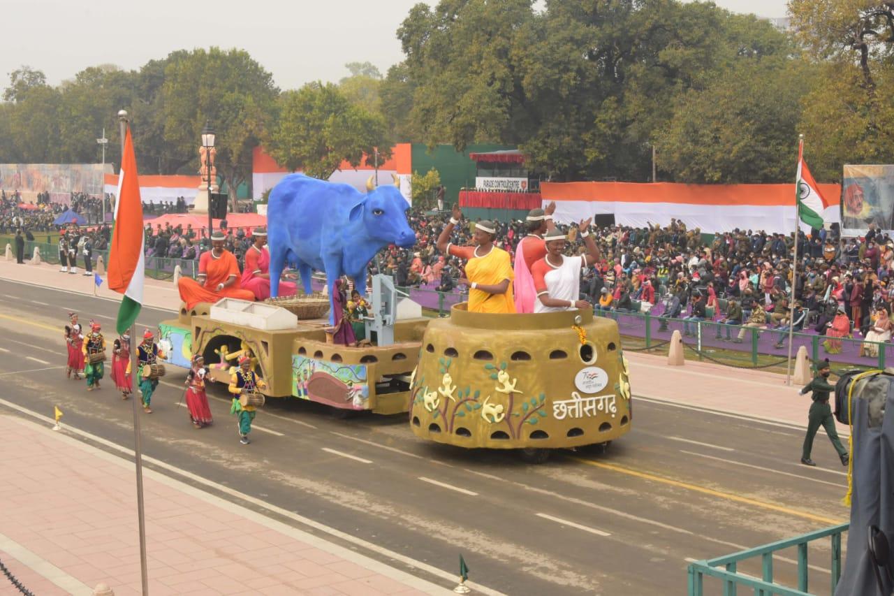 नई दिल्ली के राजपथ पर प्रदर्शित झांकियों में से चुन सकते हैं अपनी मनपसंद झांकी