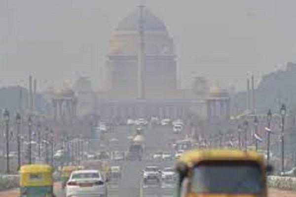 Delhi Air Pollution : फिर बिगड़ी दिल्ली की हवा, 368 पर पहुंचा AQI, 5 डिग्री तक लुढ़का पारा