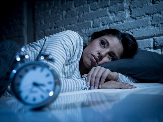 नींद में कमी हो सकती है मानसिक समस्या का लक्षण, जरूर लें डॉक्टरों की सलाह वरना उठाना पड़ सकता है नुकसान