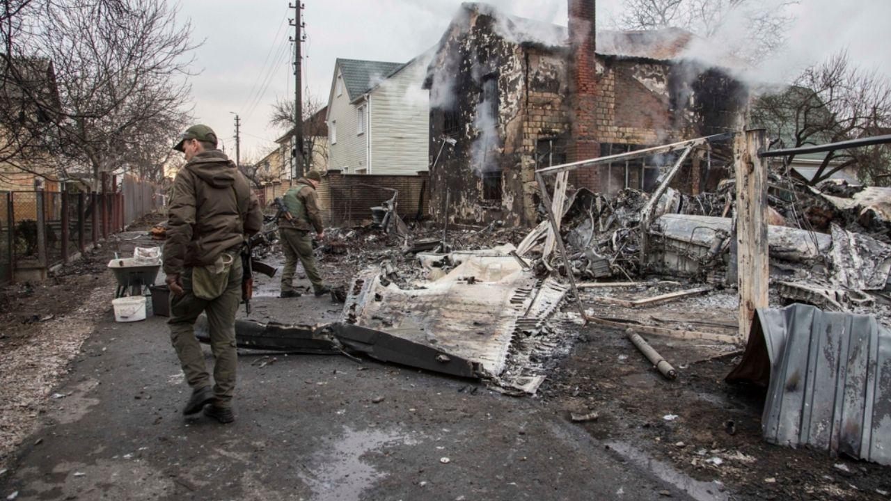यूक्रेन में सीजफायर का ऐलान, नागरीकों के निकलते तक हमला नहीं करेगा रूस