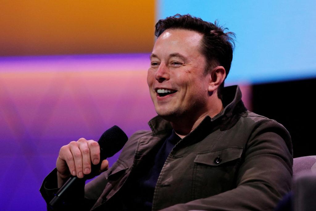 44 अरब डॉलर खर्च कर Twitter के मालिक बने Elon Musk, सिक्योरिटी और ट्रांसपेरेंसी में करेंगे इंप्रूवमेंट