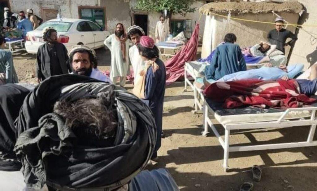 भूकंप से दहला अफगानिस्तान, अब तक 255 की मौत, 500 से ज्यादा घायल