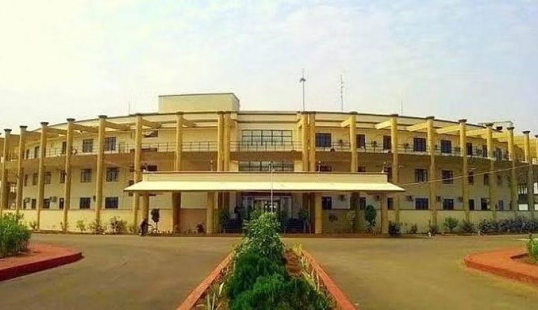 hidayatulla law university
