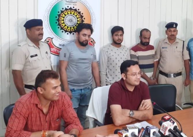 अंतर्राज्यीय ड्रग्स तस्करों की गिरफ्तारी मामले में रायपुर पुलिस का खुलासा
