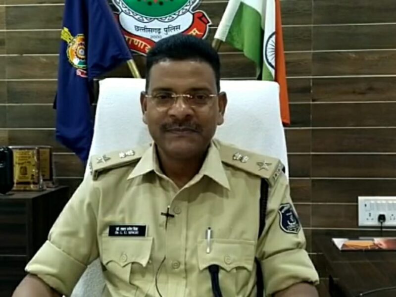 SP का फेसबुक क्लोन बनाकर दोस्तों से पैसों की मांग, FIR दर्ज कर सायबर ठग की तलाश शुरू