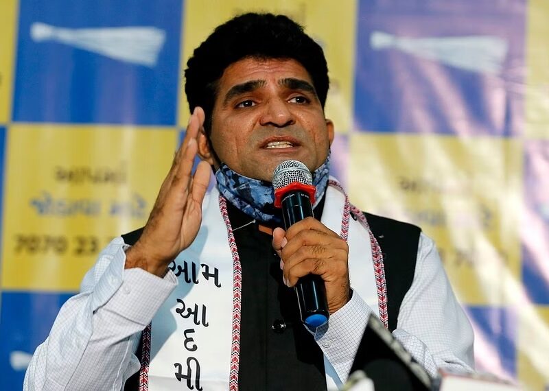 Gujarat Elections - आप पार्टी का सीएम फेस होंगे ईसूदान गढ़वी