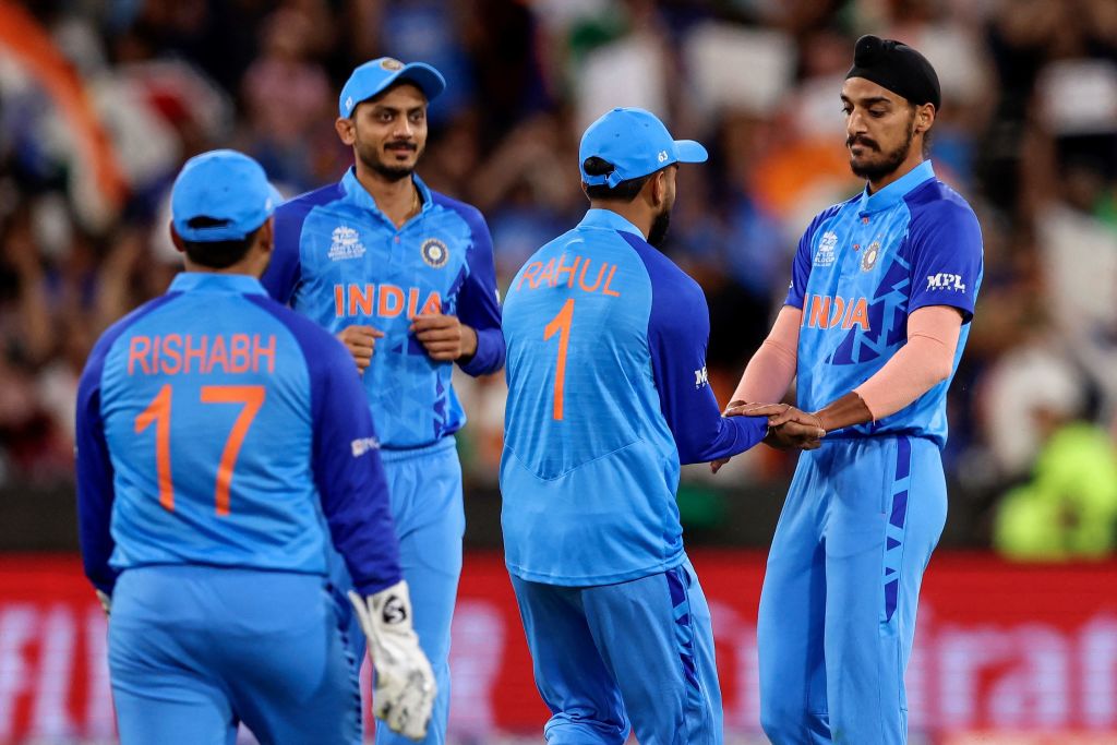 टीम इंडिया को सेमीफाइनल में मिली एंट्री, 71 रन से हारी जिम्बाब्वे