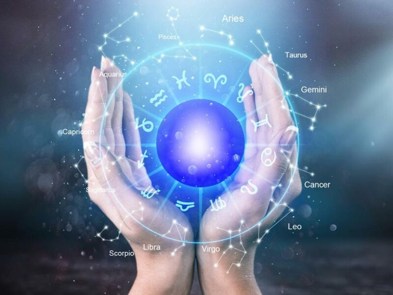 Horoscope 1 November 2022 : परेशानी में पड़ सकते हैं इन राशियों के जातक, जानें क्या कहते है आपके सितारे