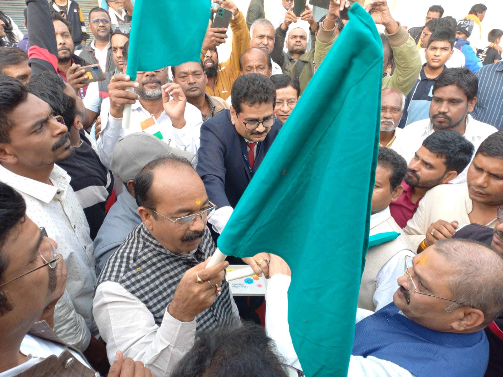 CM Bhupesh Was Not Informed About Vande Bharat -CM बोले दूसरी बार की गलती