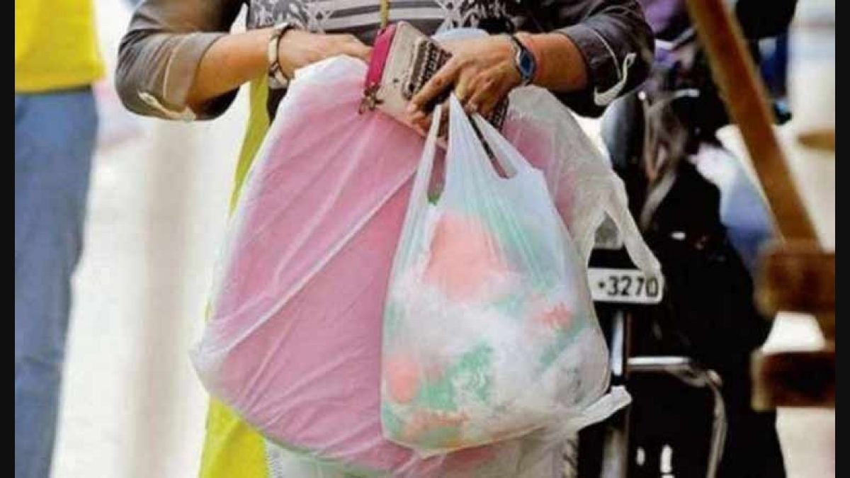 CG. Breaking, Ban On Polythene Bags Lifted- सिंगल यूज प्लास्टिक से जुड़े कारोबार में आएगा बूम