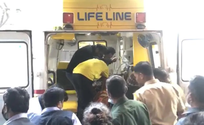 बाल-बाल बचे भाजपा विधायक, 30 फीट गहरी खाई में गिरी कार, गंभीर हालत में अस्पताल में भर्ती