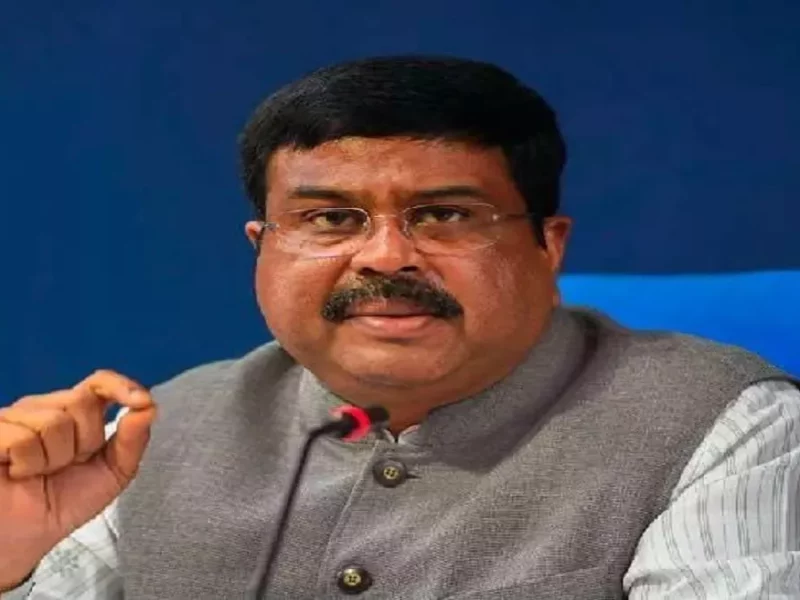 आज दिल्ली में बीजेपी की राष्ट्रीय कार्यकारिणी की बैठक में तमाम बड़े दिग्गज नेता पहुंचे हैं। इस दौरान केंद्रीय मंत्री और बीजेपी नेता धर्मेंद्र प्रधान ने मीडिया को बताया
