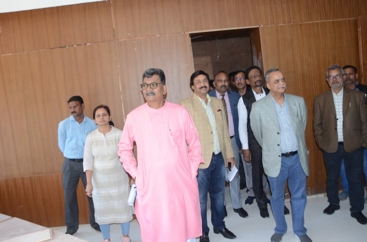 Room Under Construction For Ministers In Vidhansabha- महंत ने दिए बजट सत्र से पहले निर्माण के निर्देश