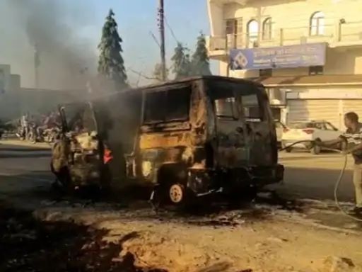 CG. Braking, Fire Broke Out In A Bus Full Of School Children -स्कूल बस जलकर खाक, सभी बच्चे सुरक्षित