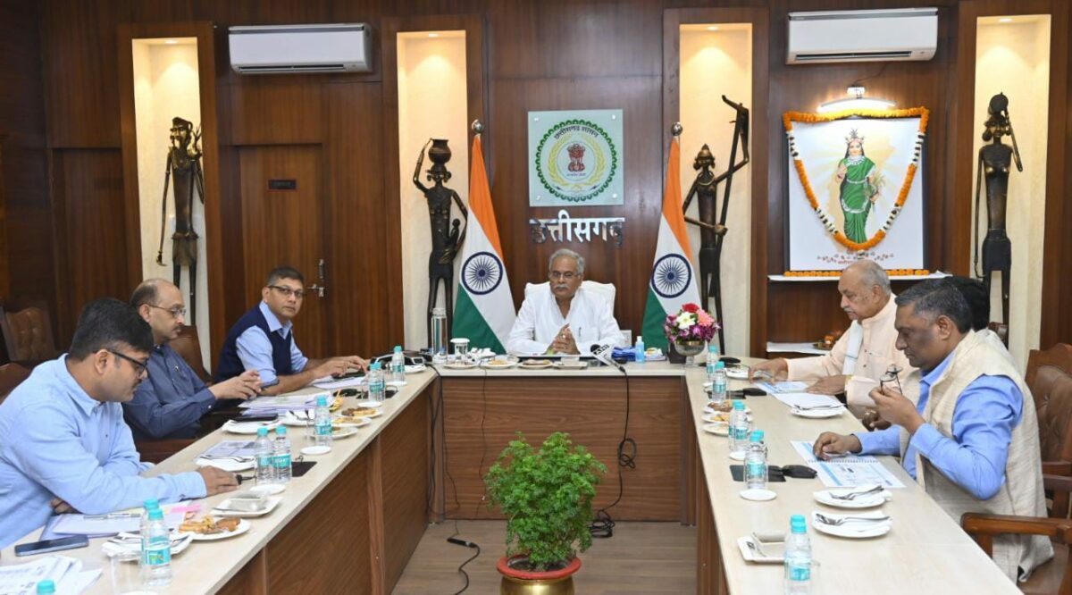 बड़ी खबरः राज्य में अब तक 4927 गौठान हुए स्वावलंबी, स्वयं की जमा पूंजी से खरीद रहे हैं गोबर  