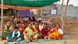 गैर कानूनी ढंग से बन रही है फैक्ट्री, किसान संघ ने की मालिकों को गिरफ्तार करने की मांग