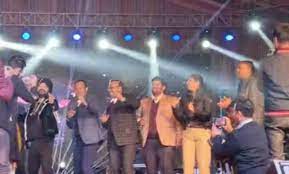 CG News : सिंगर दिलेर मेहंदी के गाने पर थिरके मंत्री, IG, कलेक्टर और SP, मैनपाट महोत्सव कार्निवाल का रंगारंग हुआ समापन