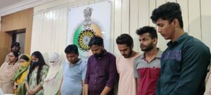 Gang Running Fake Call Center Caught-लोन देने के नाम पर करते थे ठगी, 8 आरोपी गिरफ्तार