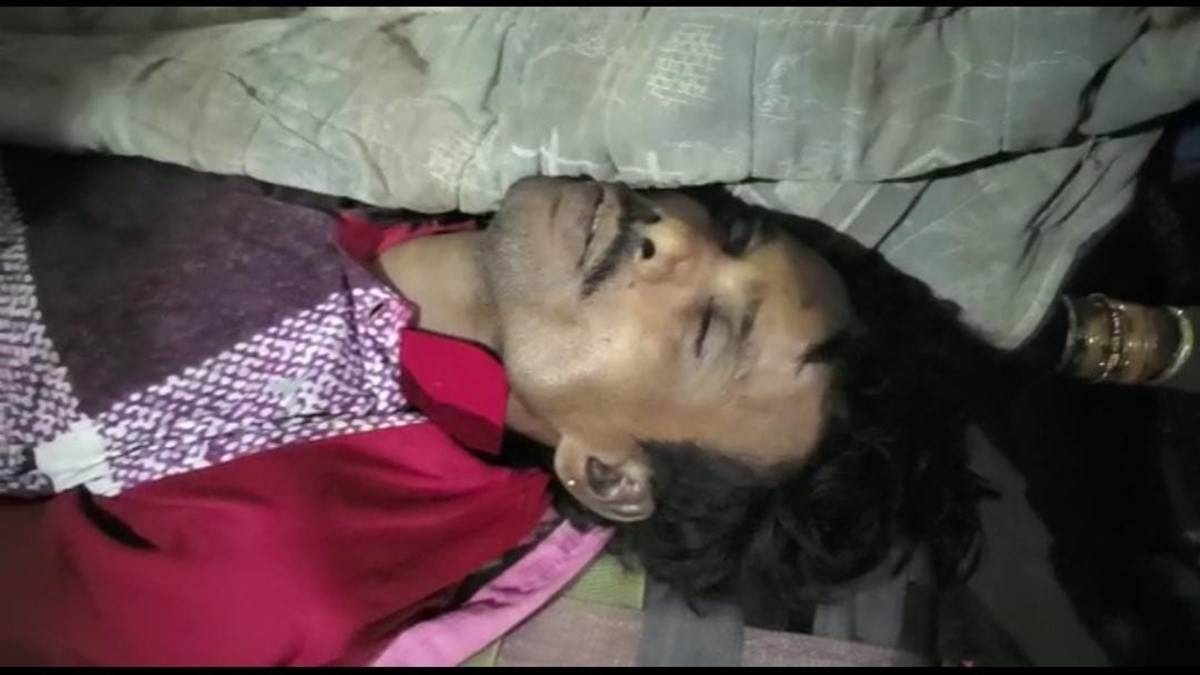 CG Crime 10 people including sarpanch beat young man to death, police present on spot