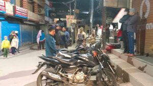 Earthquake tremors in Uttarkashi, earth trembled 5 times late night, people sitting outside homes all night