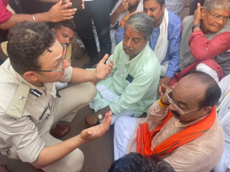BJP State President Arrested - बंद सफल, साव के साजा पहुंचते ही गरमाया माहौल, IG की बात भी नहीं माने, तब गिरफ्तार