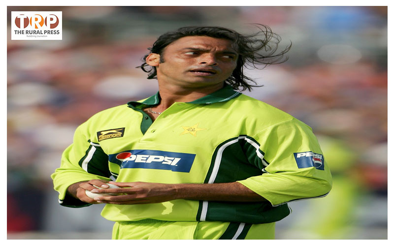तेज गेंदबाज शोएब अख्तर का विवादित बयान कहा, पाकिस्तानी क्रिकेटर्स भारत के पैसों पर पलते हैं.