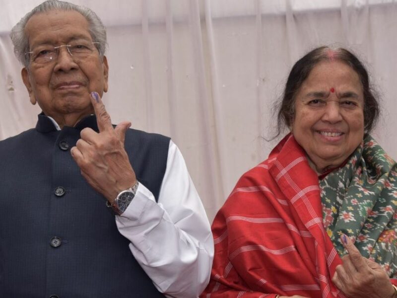 प्रदेश के प्रथम नागरिक, डिप्टी सीएम साव पूर्व सीएम, मंत्री नेताम ने किया मतदान