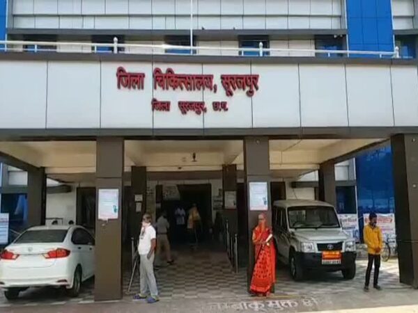 जिला अस्पताल में ऑक्सीजन प्लांट लगाने वाली कंपनी की बजाए दूसरे फर्म को कर दिया 83 लाख का पेमेंट, CMHO समेत 5 के खिलाफ FIR दर्ज