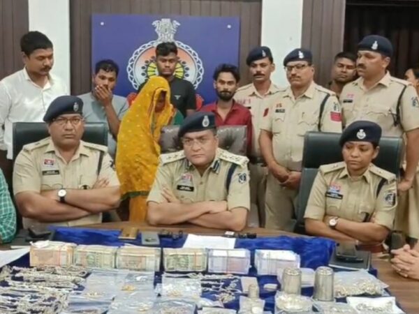 CG Crime: सराफा कारोबारी में घर हुई 50 लाख की चोरी का खुलासा, 5 आरोपी गिरफ्तार