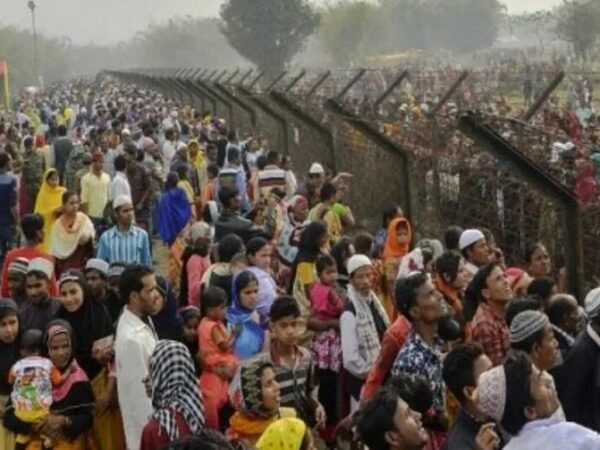 छत्तीसगढ़ में बांग्लादेशी घुसपैठियों की पहचान के लिए टोल फ्री हेल्पलाइन नम्बर जारी
