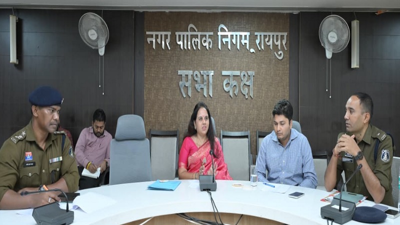 "सड़क किसी भी विभाग की हो, जिम्मेदारी सबकी है"; रायपुर को अतिक्रमण मुक्त करने महापौर का सख्त एक्शन प्लान