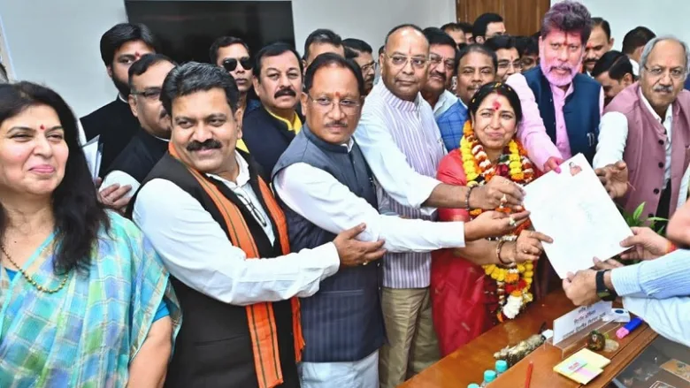 लक्ष्मी वर्मा राज्यसभा नामांकन छत्तीसगढ़ भाजपा