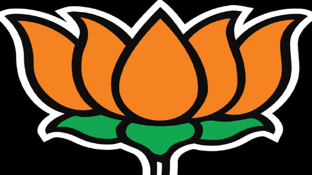 सीएम के सामने विधायक की शिकायत पर भाजपा नेता को नोटिस
