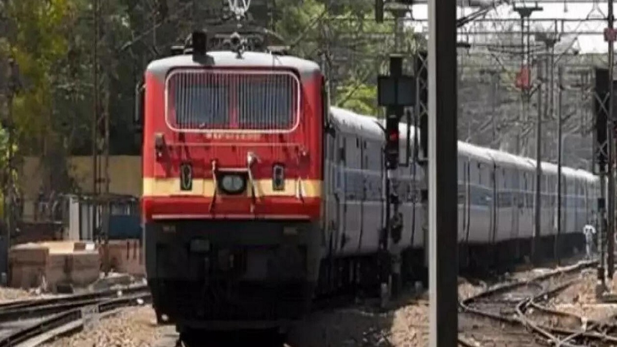 इतिहास में पहली बार रेल मैप पर चमकेगा जशपुर: केंद्र सरकार ने जारी की अधिसूचना, बदल जाएगी पूरे क्षेत्र की तकदीर
