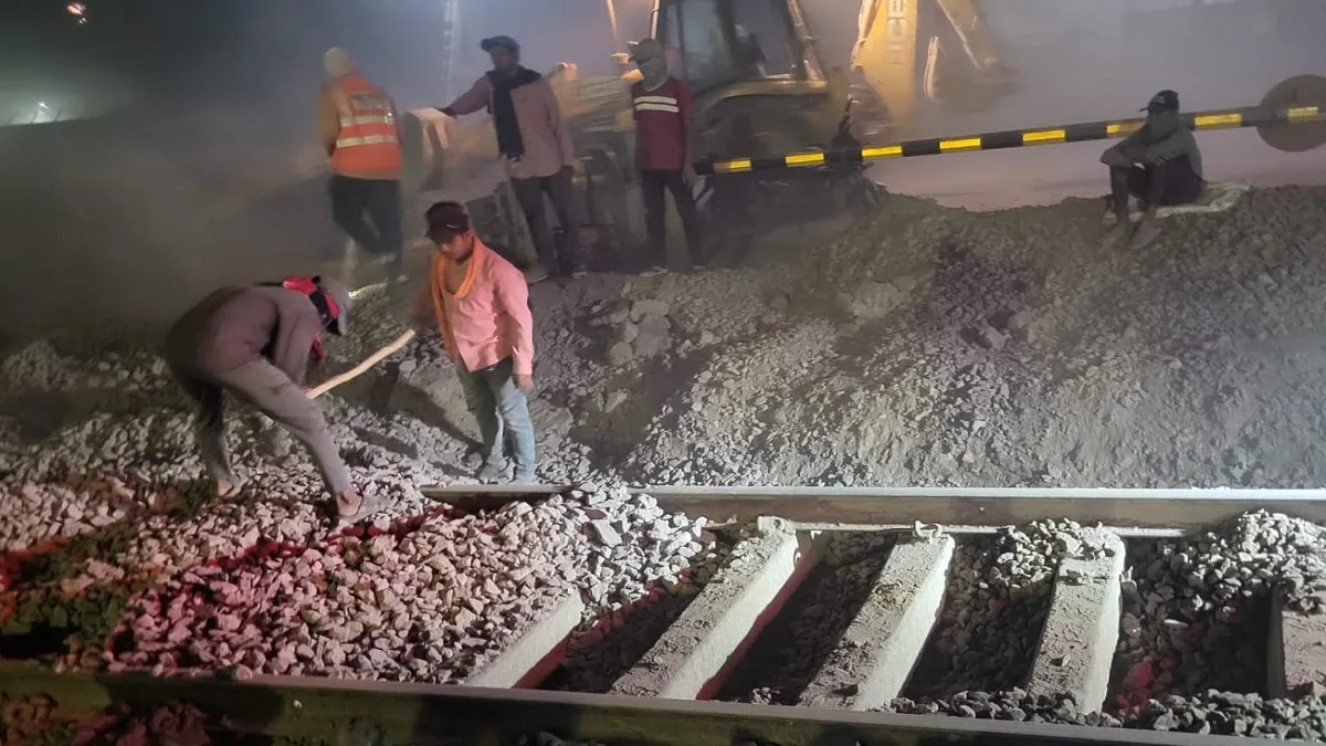 भिलाई-भिलाई नगर के बीच स्थित खुर्सीपार रेलवे फाटक (समपार क्रमांक 440) अब 02 मई, 2026 तक सड़क यातायात के लिए पूरी तरह बंद रहेगा